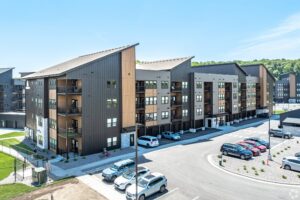 Paragon Opens in South Side Eau Claire